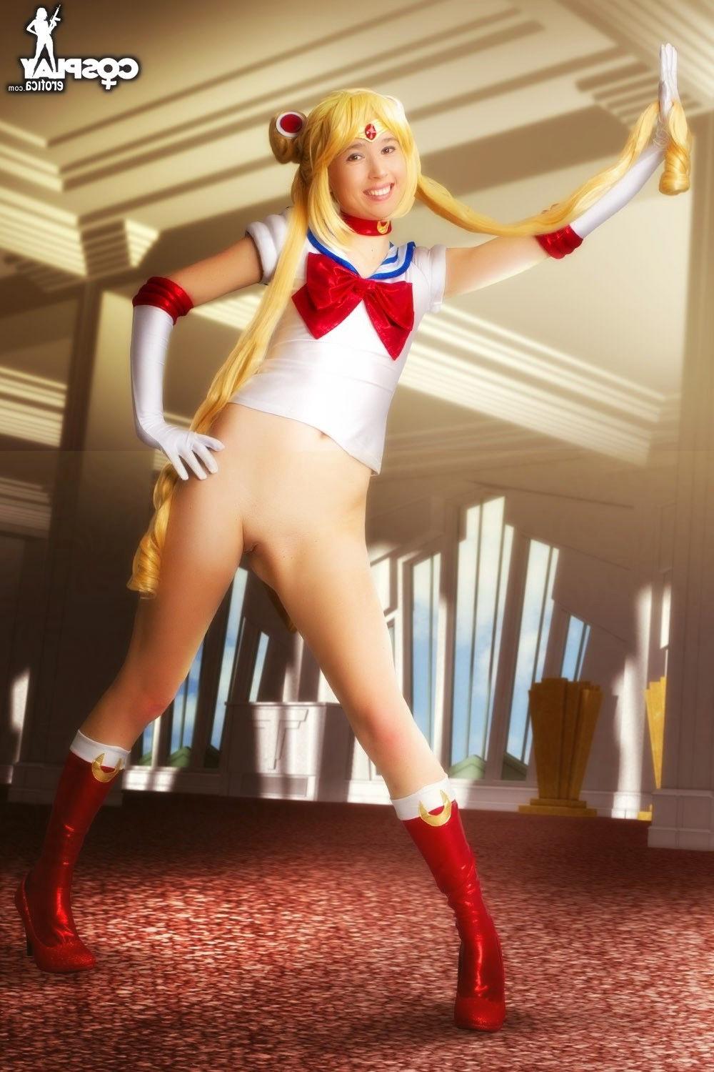 Cosplorotica Sailor Moon Nude Cosplay Photo
